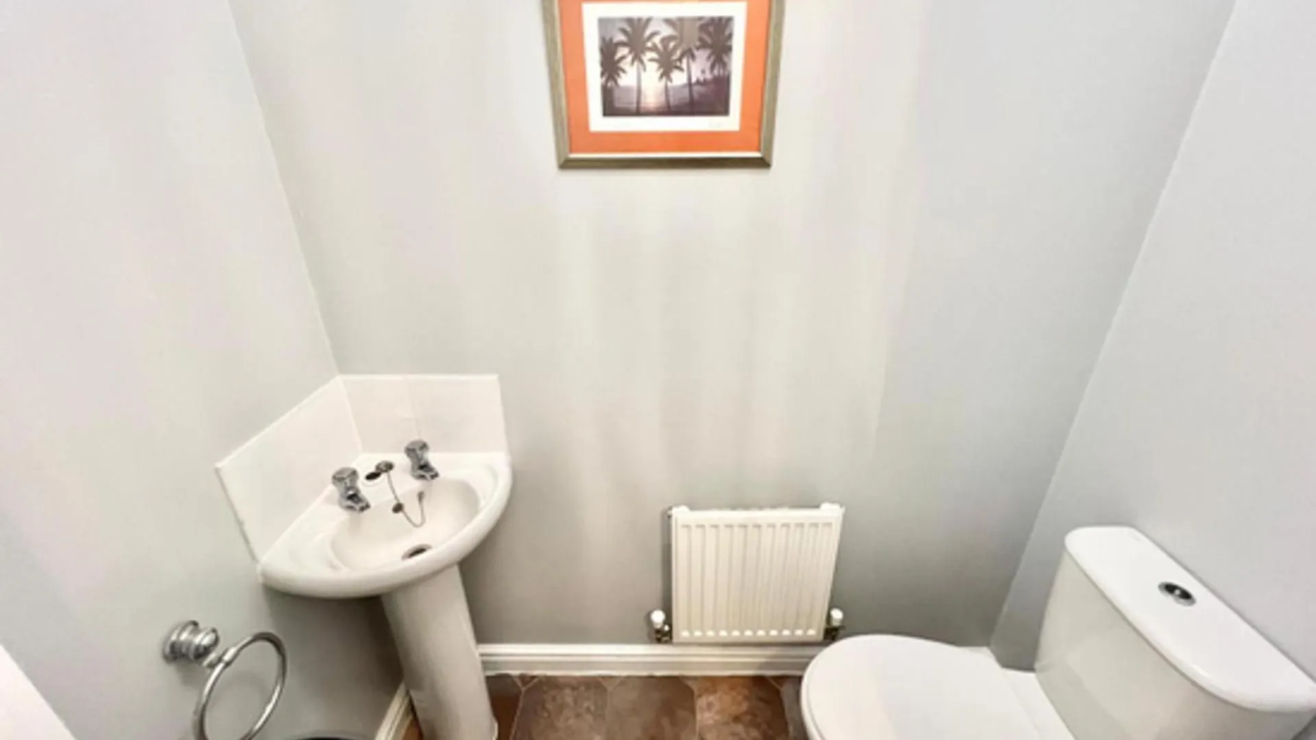 Quiet 2Bedroom Home-Garden-Parking-Family Friendly Swansea