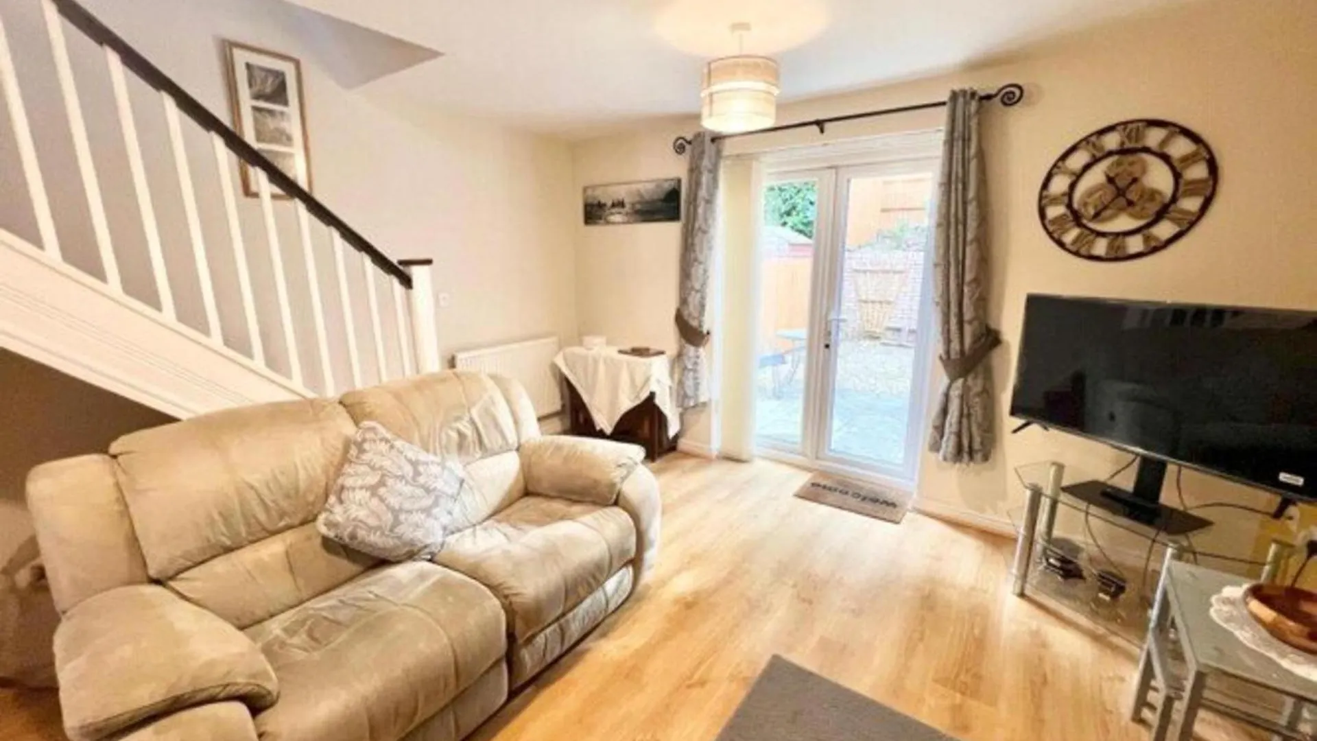 Quiet 2Bedroom Home-Garden-Parking-Family Friendly Swansea 0*,  Velká Británie
